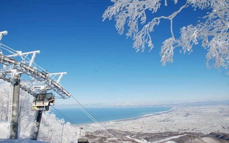 view of the ocean from the top of Sapporo Teine